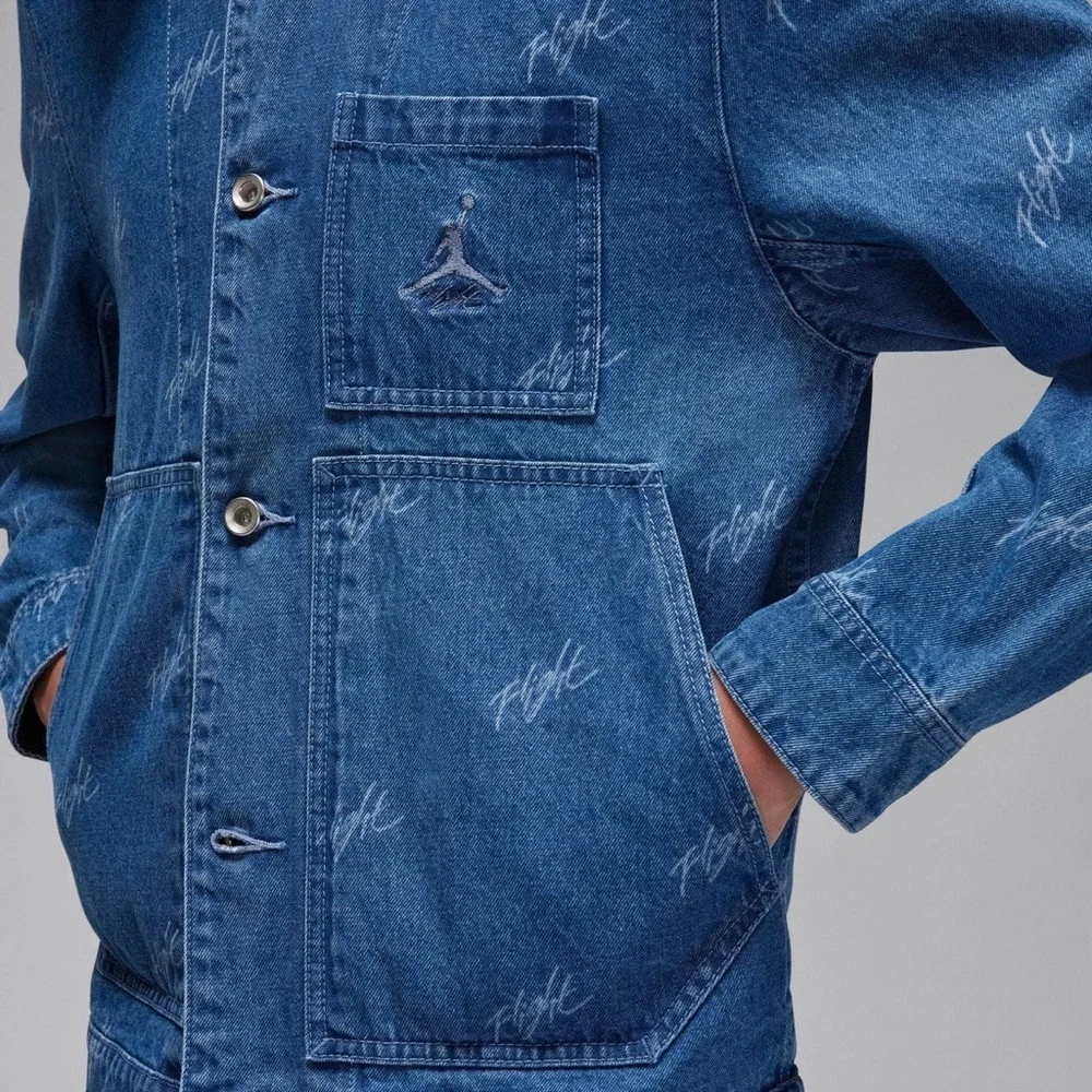AIR JORDAN FLIGHT HERITAGE DENIM JACKET - MEN'S/BOY’S size XL (13-15yr)
